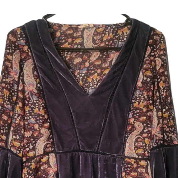 Pol Womens Bell Sleeve Floral Tunic Top Size S Velvet - Picture 4 of 7